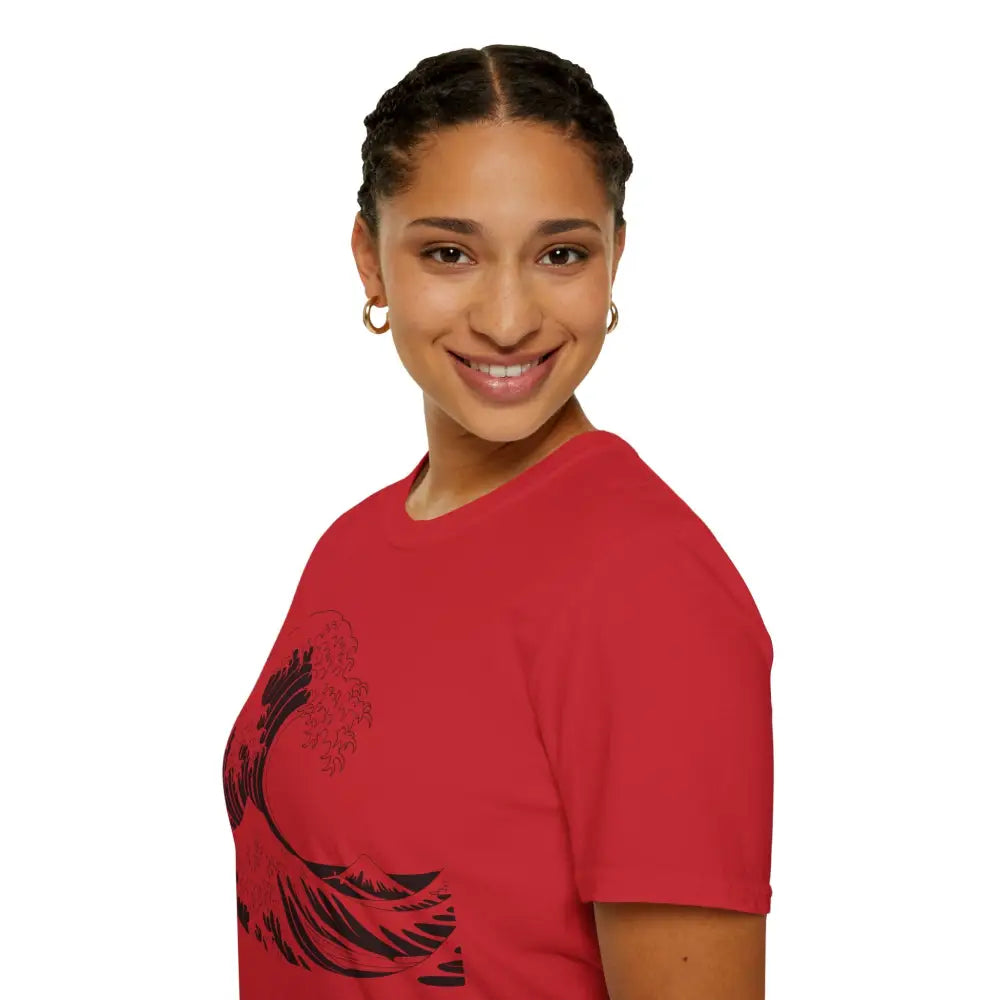 Ocean Wave Unisex T Shirt Soft Style Tee Beach Vibes Summer Casual Wear Gift for Nature Lovers Relaxed Fit Apparel