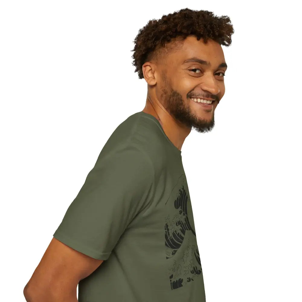 Ocean Wave Unisex T Shirt Soft Style Tee Beach Vibes Summer Casual Wear Gift for Nature Lovers Relaxed Fit Apparel