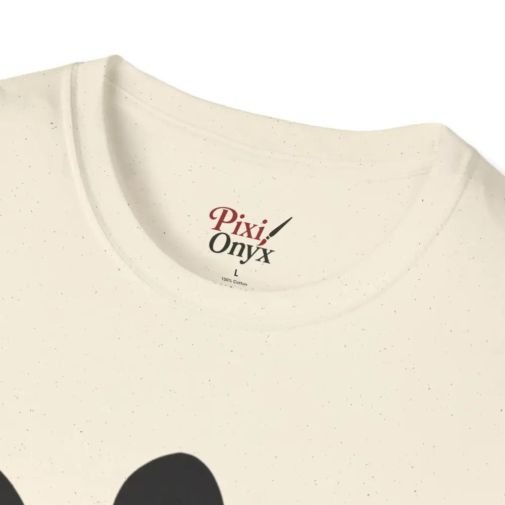 Cream-colored short-sleeved unisex T-shirt with rounded neck, eco-friendly, low heat care